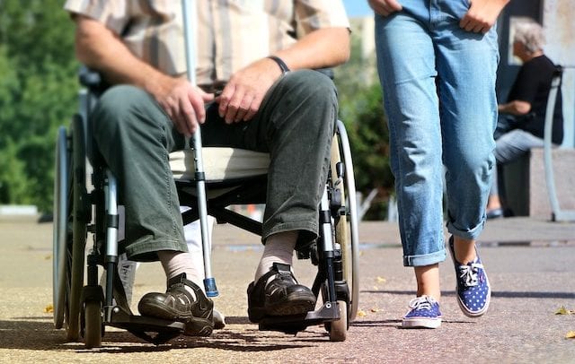 Congedo straordinario per assistenza familiare, le indicazioni INPS