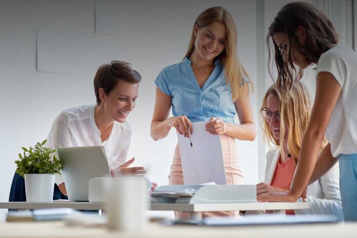 La libertà di espressione nelle imprese: un equilibrio complesso tra diritti e limiti