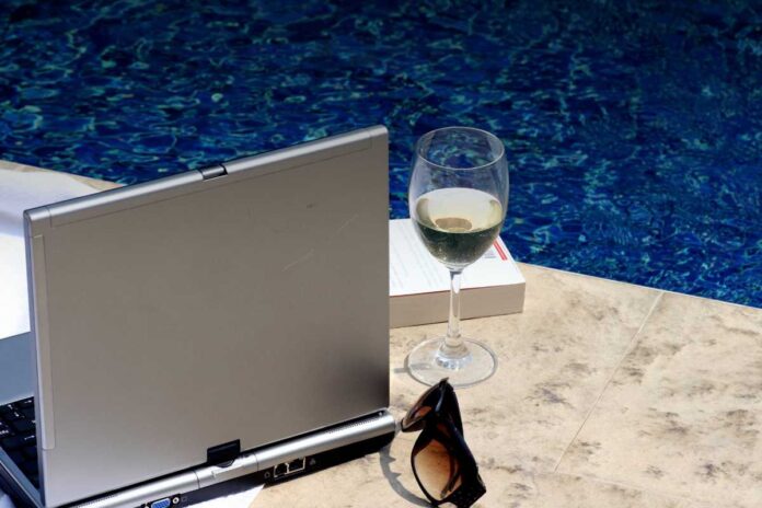 Ferie non fatte, ferie perse? Quando ti spettano soldi (e come puoi recuperarli)