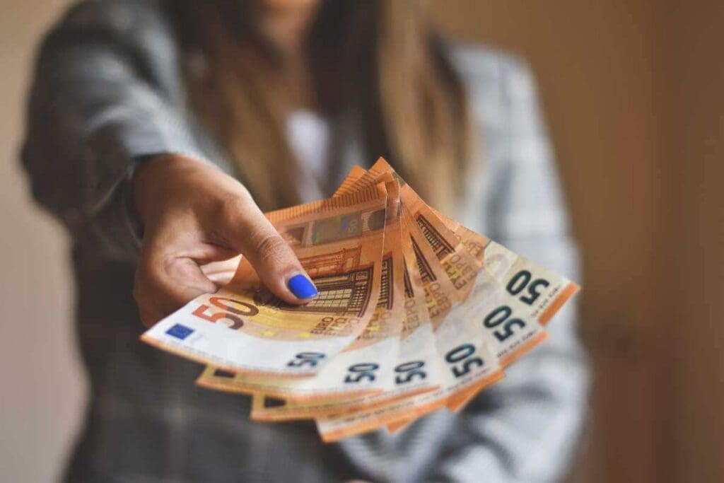 Indennizzo INPS oltre 600 euro al mese