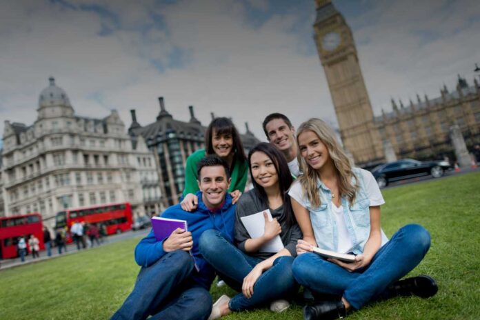 Lavorare all’estero: le vere opportunità (e le sfide) per chi parte dall’Italia