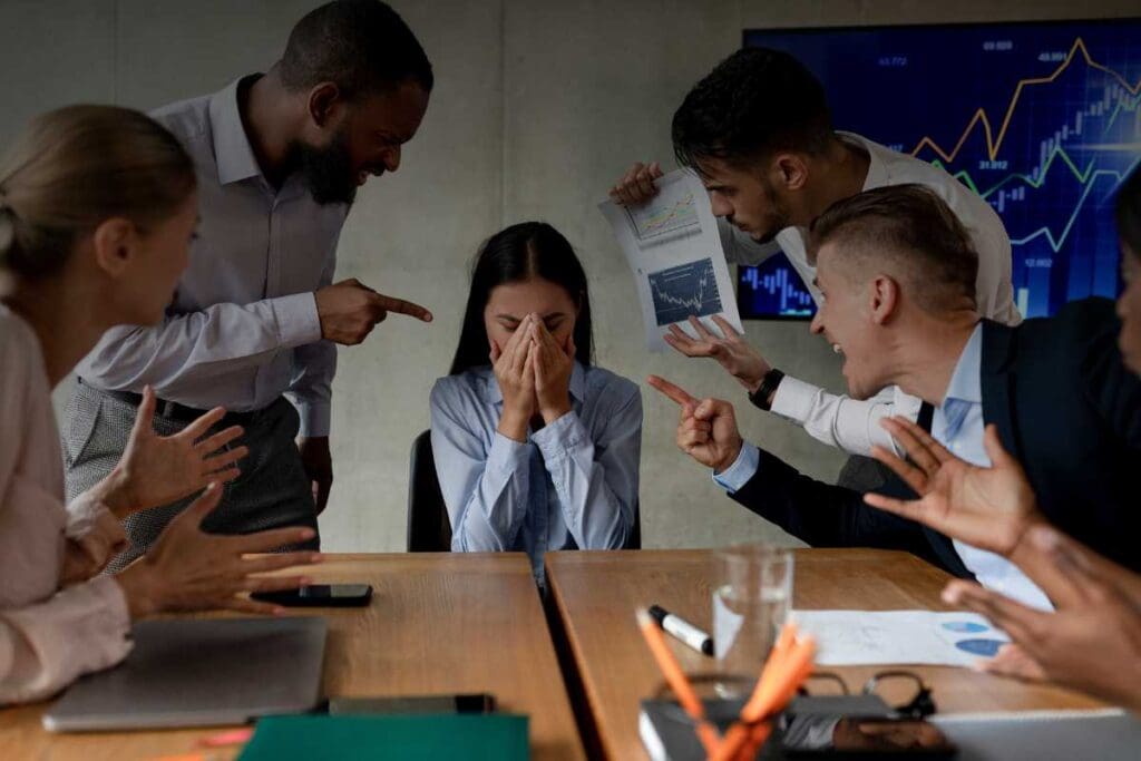 Mobbing in ufficio: i segnali da non ignorare e cosa puoi fare davvero