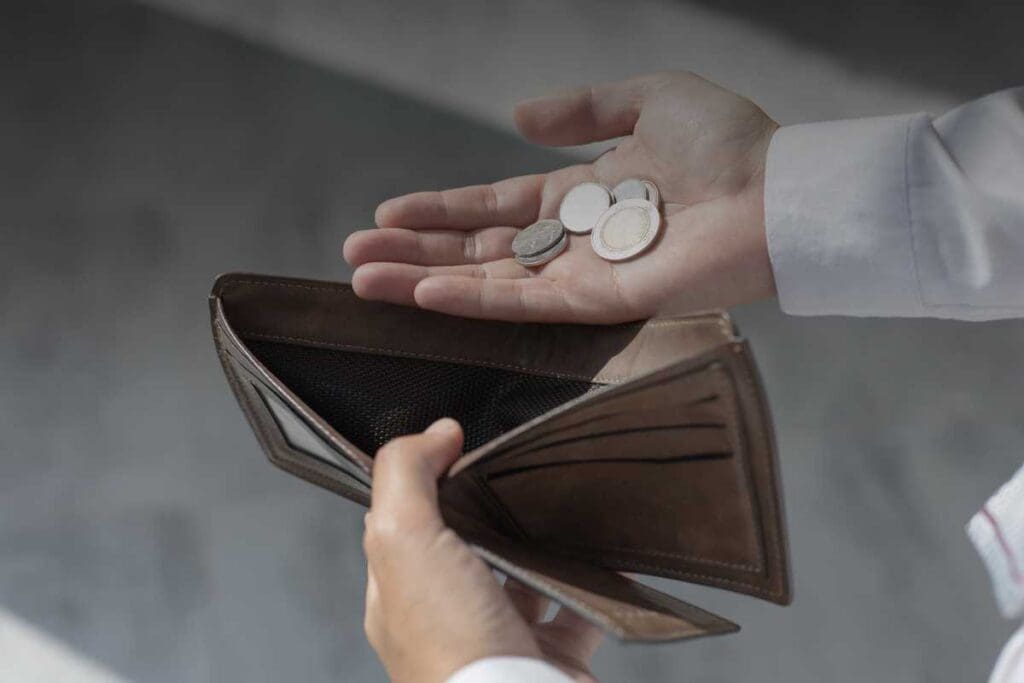 Salario minimo e inflazione: davvero uno fa salire l’altra?