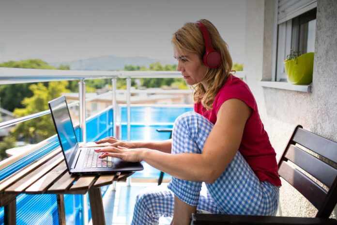 telelavoro transfrontaliero Telelavoro e strumenti digitali: come lavorare meglio, più veloce e senza stress