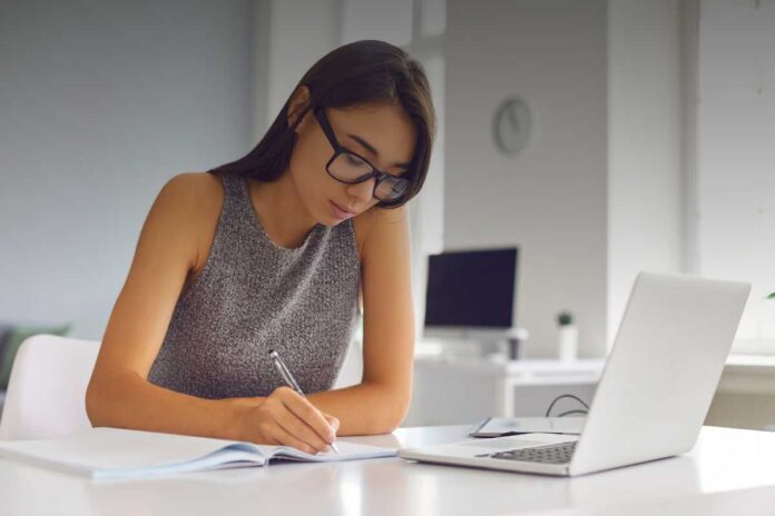 Reintegrazione sul lavoro: come prepararsi davvero al rientro dopo un licenziamento