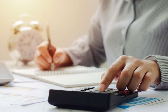 dichiarazione redditi caf può chiedere soldi