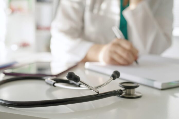 Il ruolo del medico competente nel lavoro a distanza: obblighi e responsabilità