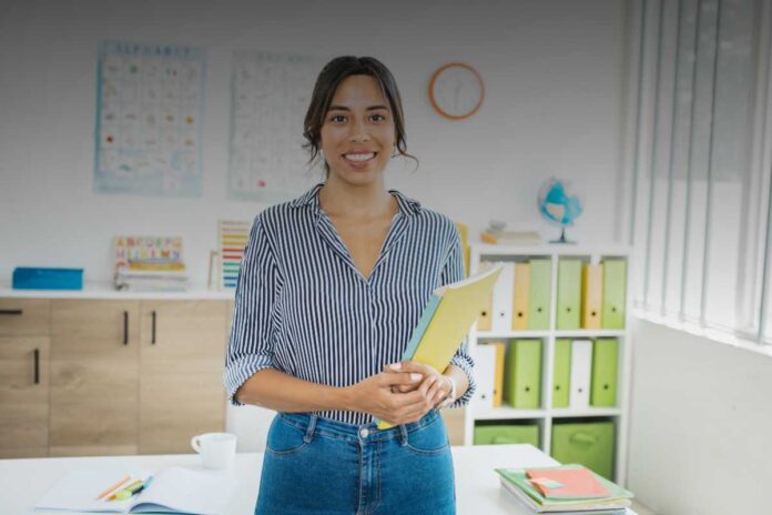 Che tipo di contratto si fa d’estate nelle scuole? Opportunità e limiti per educatori e collaboratori