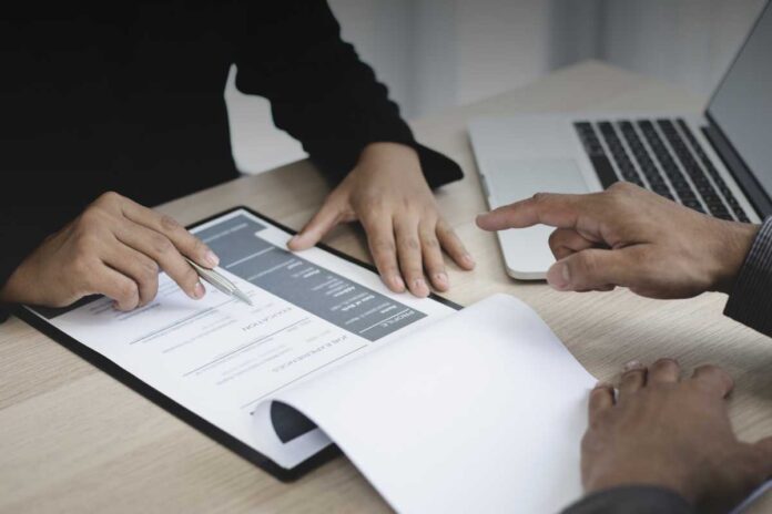 Chi lavora part-time o a intermittenza può ricevere l’assegno di inclusione? Compatibilità, limiti e cosa sapere sul nuovo sostegno