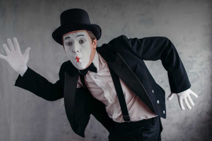 Lavoro e arte Come può un artista indipendente costruire relazioni utili? Strategie di networking per farsi conoscere e lavorare di più