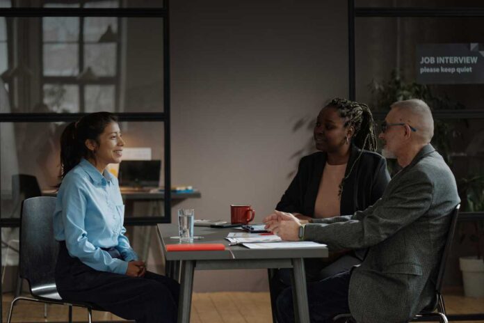 Come riconoscere un abuso nella somministrazione di lavoro? Segnali, rischi e cosa puoi fare per difenderti