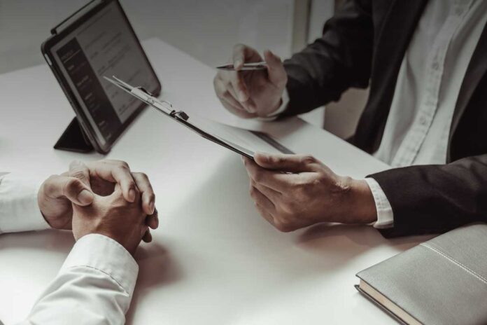 Come stanno cambiando le agenzie interinali con la digitalizzazione? Il futuro del lavoro tra piattaforme e nuove competenze