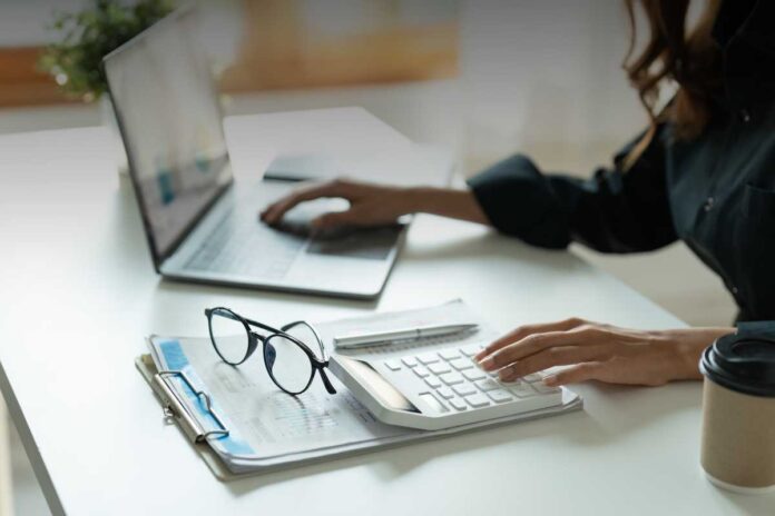 lavoro subordinato Lavoro subordinato e lavoro autonomo: le differenze fondamentali da conoscere