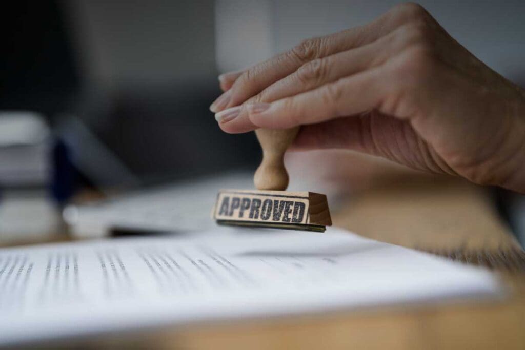 Cosa prevede la legge contro i contratti pirata? Normative, sanzioni e strumenti per difendere i lavoratori
