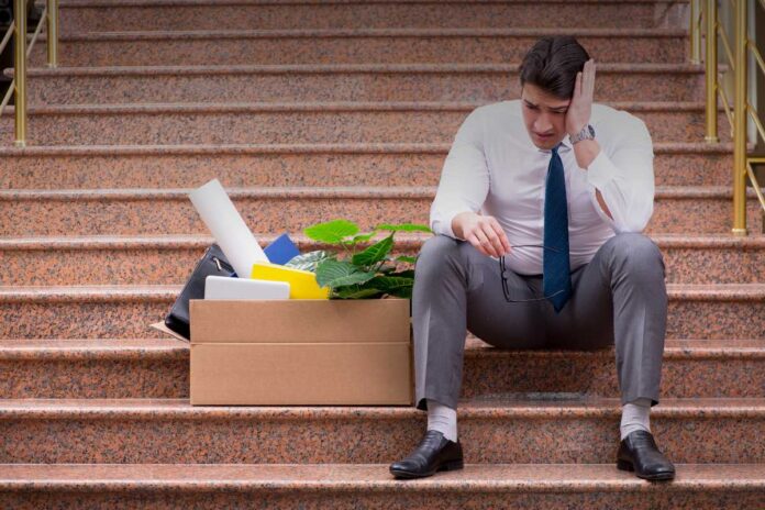 Licenziamenti: quali differenze tra multinazionali e PMI? Norme, tutele e procedure a confronto