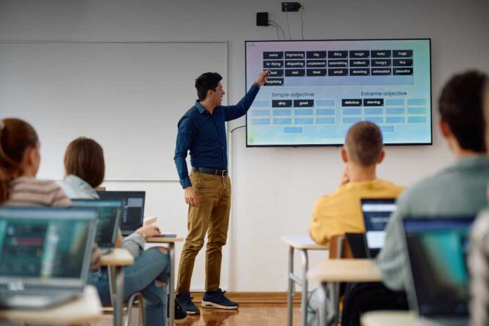 Normativa contratti scolastici: cosa cambia nei periodi estivi