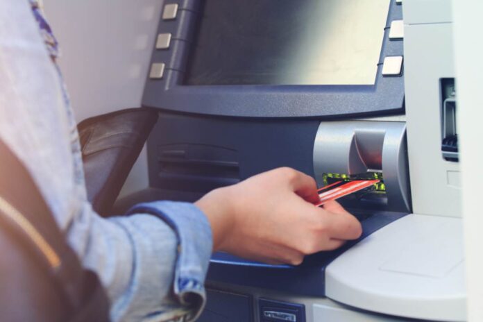 bancomat addio bancomat cosa lo sostituisce