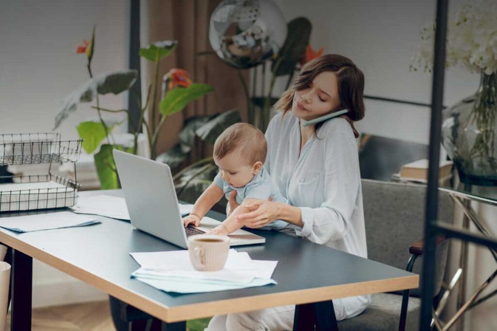 Come gestire al meglio allattamento e ritorno al lavoro? Strategie efficaci e diritti da conoscere
