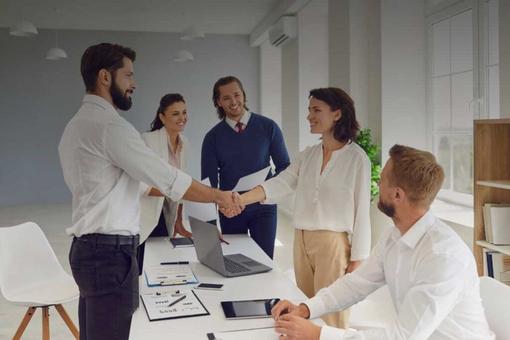 Il ruolo strategico delle aziende nella riconversione professionale dei dipendenti