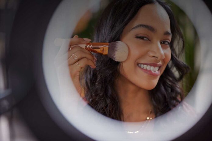 Diventare influencer di successo: consigli pratici per chi vuole farsi notare davvero