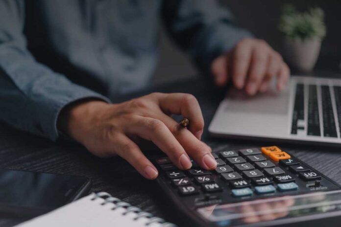 Congedo lavorativo Meglio un congedo retribuito o non retribuito? Pro, contro e cosa valutare prima di scegliere