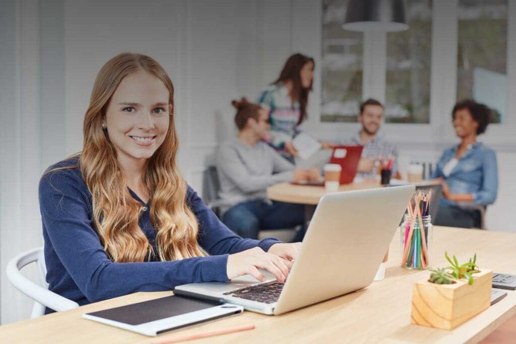 Qual è la differenza tra apprendistato e tirocinio? Contratti, diritti e cosa conviene sapere