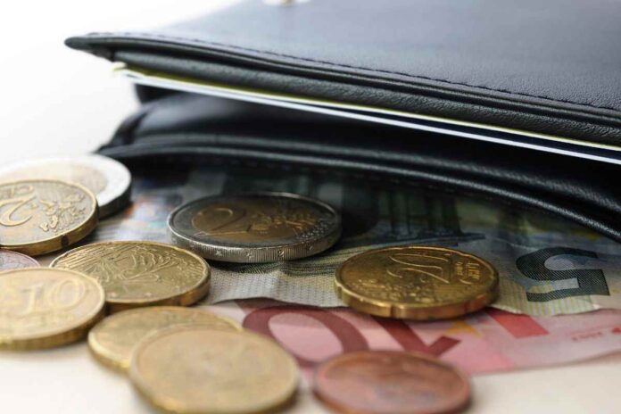 400 euro aiuti famiglie