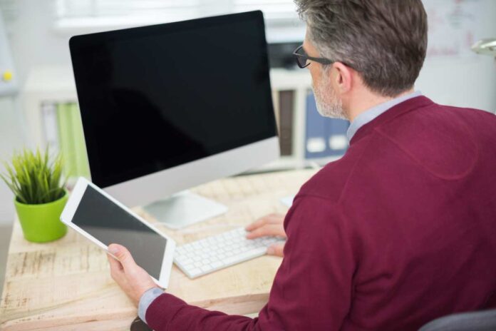 Intelligenza artificiale e privacy sul lavoro: una relazione complessa