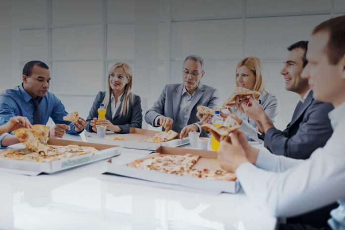 Contratti di lavoro e diritto al pasto: cosa prevede la legge e come farlo valere