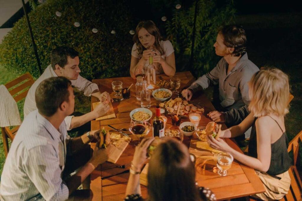 Lavoro notturno e vita sociale: quali sono gli effetti reali e come ritrovare l’equilibrio