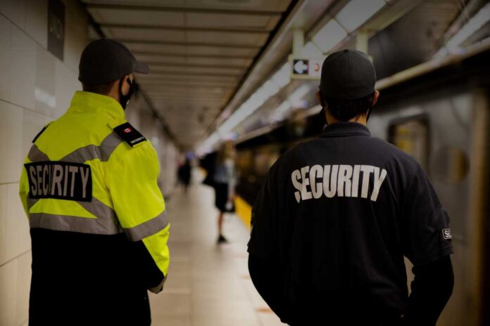 Chi ha diritto all’indennità di rischio e quali sono le procedure per richiederla