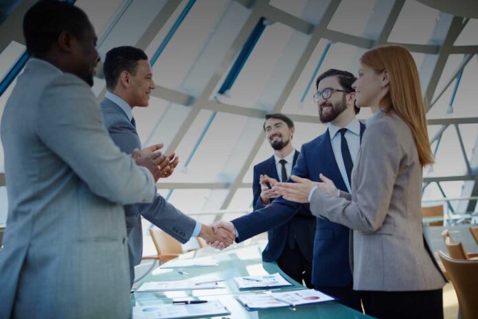 Clausole di non concorrenza nei contratti di lavoro: aspetti legali e tutele