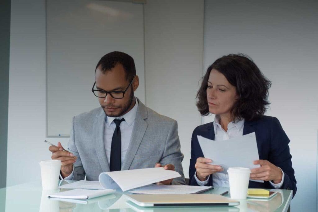 Consulenti legali nelle fusioni: come contribuiscono al successo delle operazioni