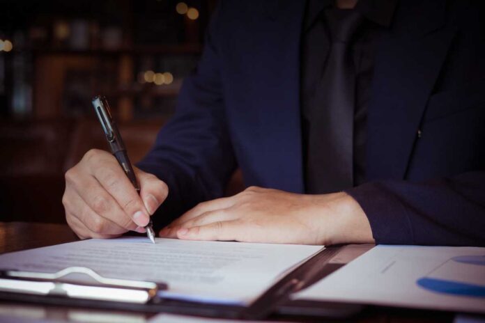 Contratti di lavoro e diritti intellettuali cosa bisogna sapere davvero