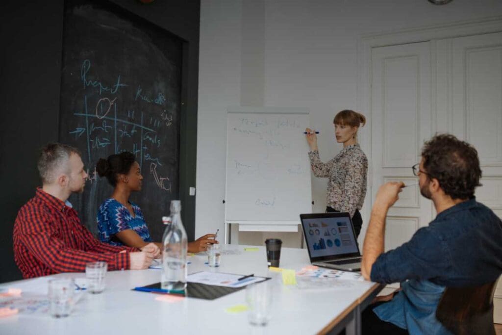 Lavorare nel non profit: quali competenze cercano le organizzazioni