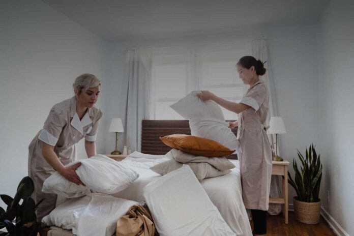 stagionali Sfide economiche per i lavoratori stagionali nel turismo: stipendi, costi e tutele