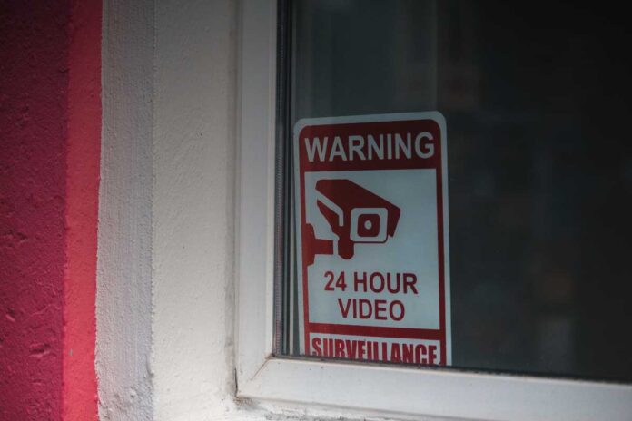 Videosorveglianza in azienda e diritto alla privacy: regole, limiti e tutele