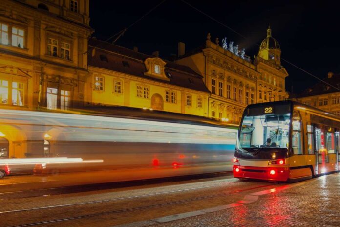 Lavoro notturno nei trasporti: confronto internazionale tra regole e tutele
