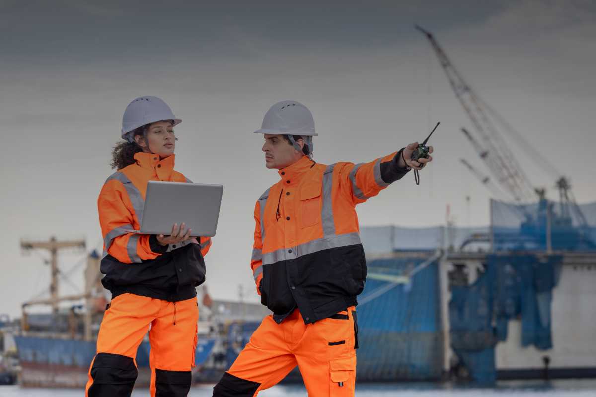 cantiere navale Normative europee per la sicurezza marittima: regole e obblighi principali