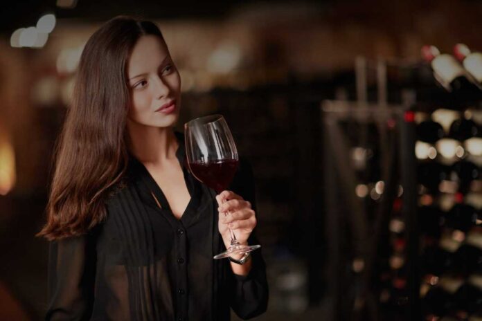 Stagionalità e qualità nell'industria vinicola: regole e impatto sul lavoro