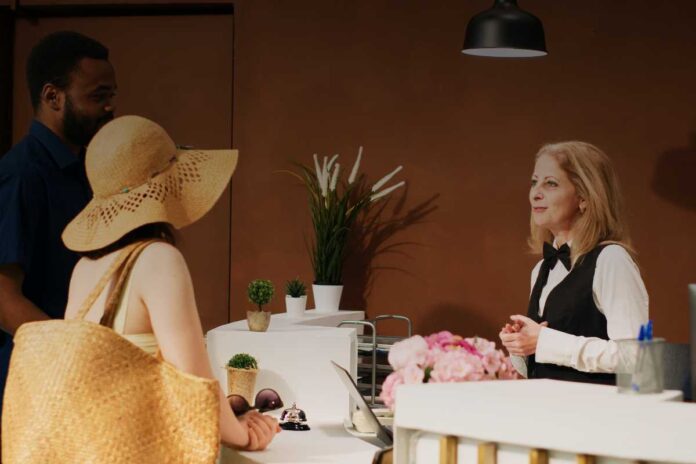 Stagionalità e sfruttamento nel turismo: un problema in crescita per i lavoratori