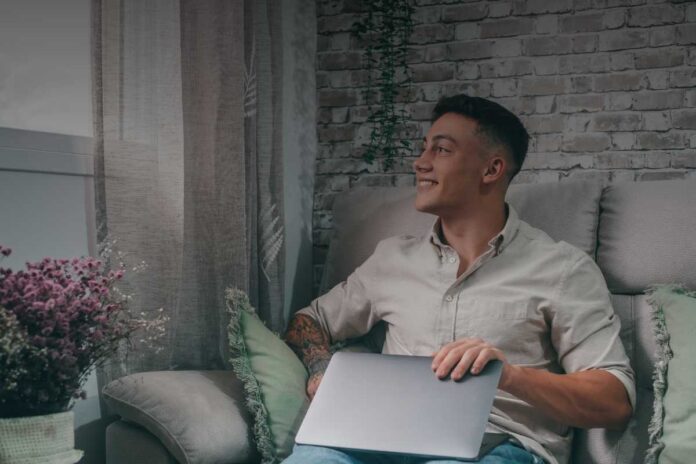 Diritto alla disconnessione nelle professioni creative: un equilibrio ancora lontano