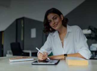 Il futuro del lavoro etico: solidarietà, lentezza e nuova umanità produttiva Il futuro del lavoro etico: solidarietà, lentezza e nuova umanità produttiva