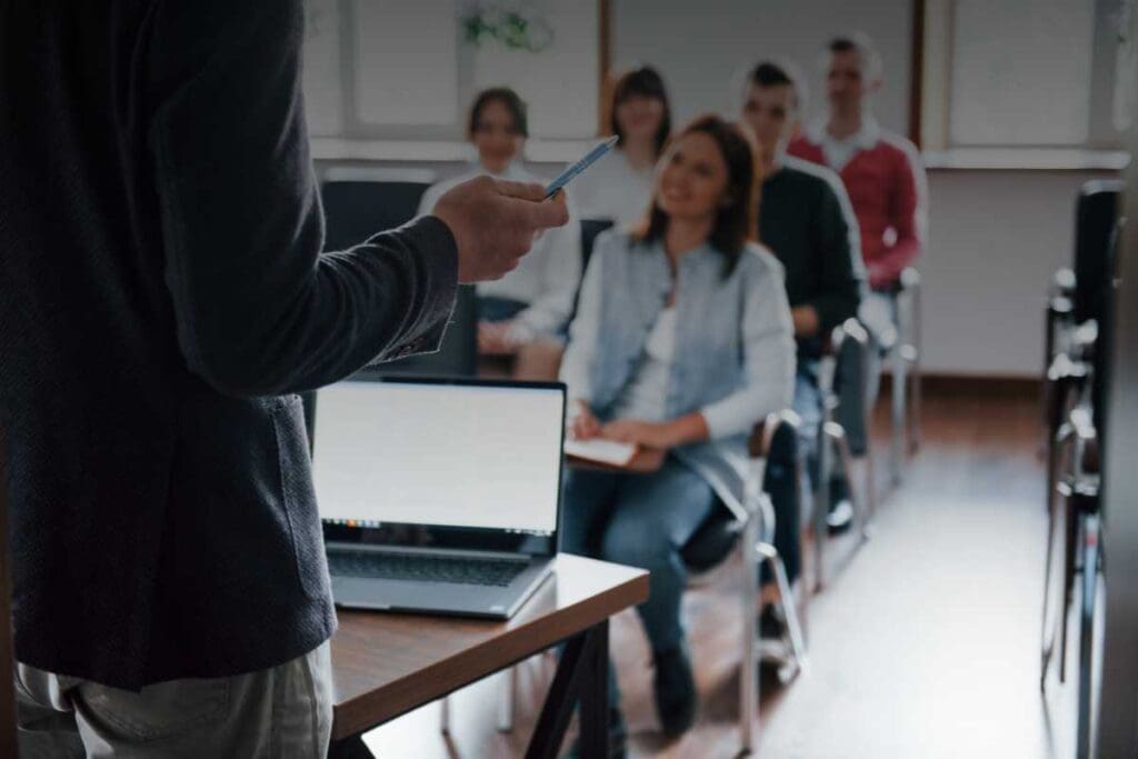 Normative sulla formazione per professionisti