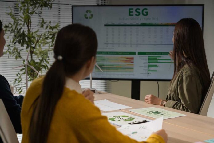 Obblighi legali e sostenibilità sociale: cosa cambia per le aziende dal 2025