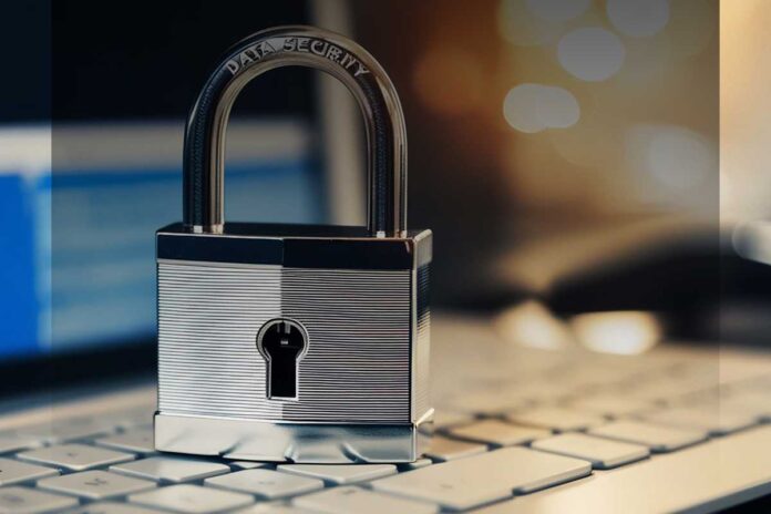 Sicurezza dei dati aziendali: strumenti essenziali e best practice