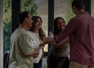 Disoccupazione e supporto sociale: come la rete di aiuto fa la differenza Disoccupazione e supporto sociale: come la rete di aiuto fa la differenza