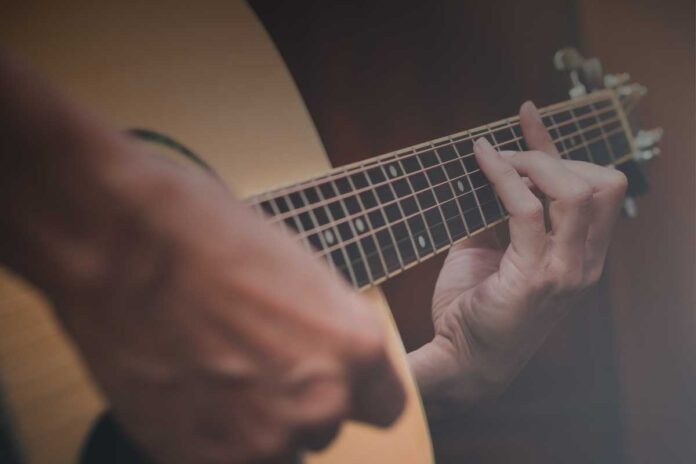 La storia dei contratti discografici: evoluzione e potere delle etichette