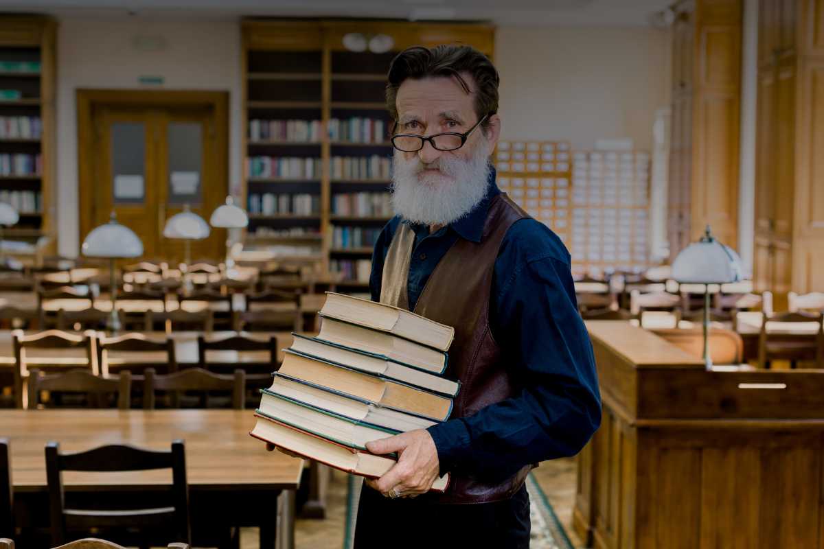 Ombra e luce il racconto delle professioni invisibili Ombra e luce: il racconto delle professioni invisibili