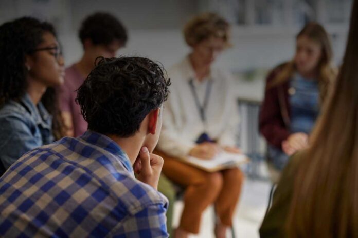 Sicurezza sul lavoro Psicologia e lavoro: come si rinasce dopo eventi traumatici collettivi